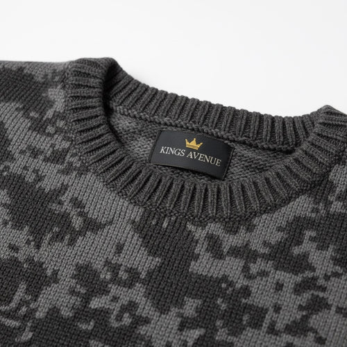 The Essential Knit : Onyx Noir